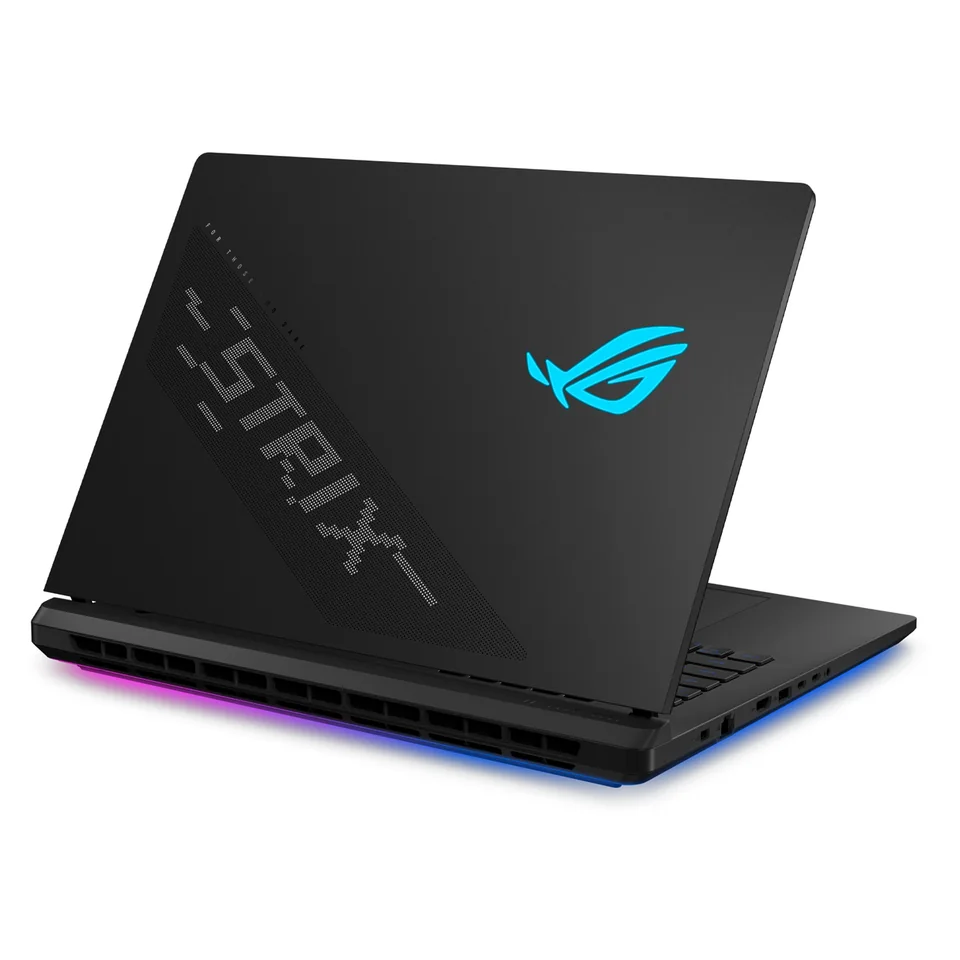 Asus ROG Strix SCAR 18 G835LX-59109 #4