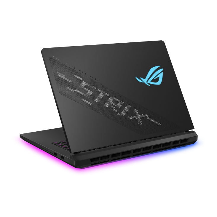 Asus ROG Strix SCAR 18 G835LW-SA180W #2